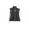 Extra light woman vest with zip closure and 4 pockets.