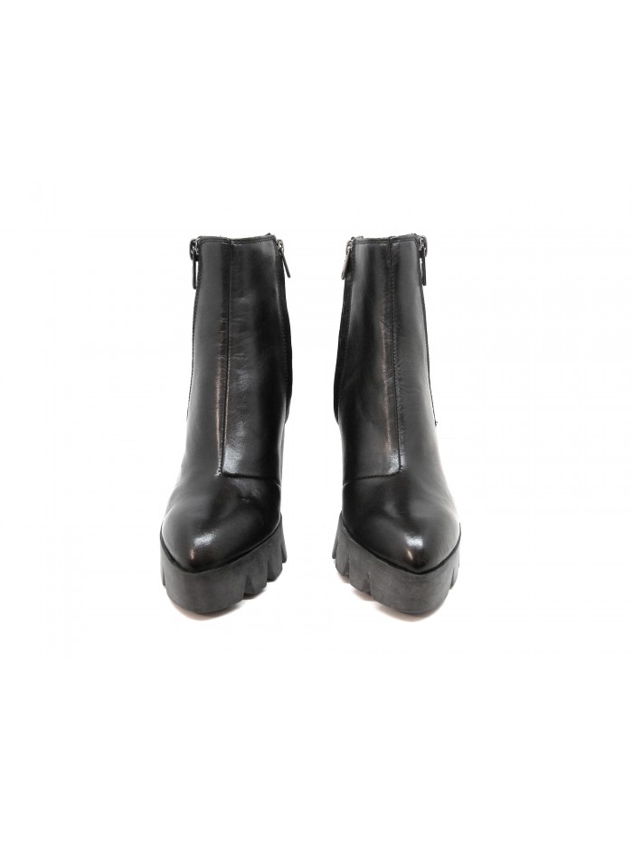 ASH Women's Shoes Art. Trouble Black Elba