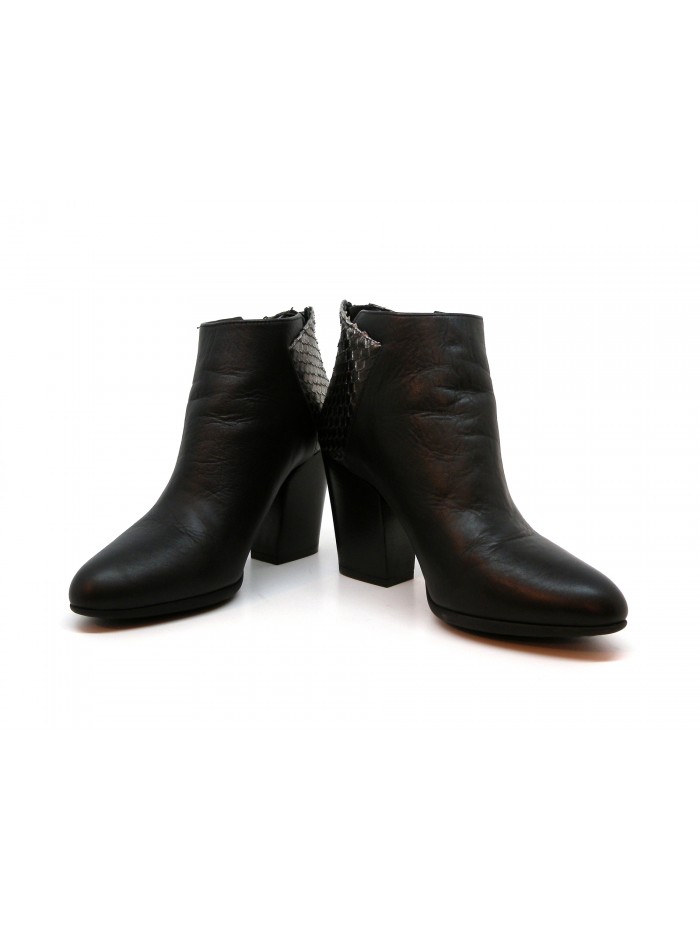 Lorenzo Mari Woman Shoe Art. 2902 Max Ner. Poof. Pent