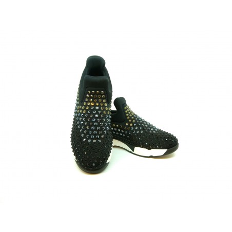 Sneakers Women Gem Neoprene Strass in technical stretch fabric with multi rhinestones on the upper and rubber sole.