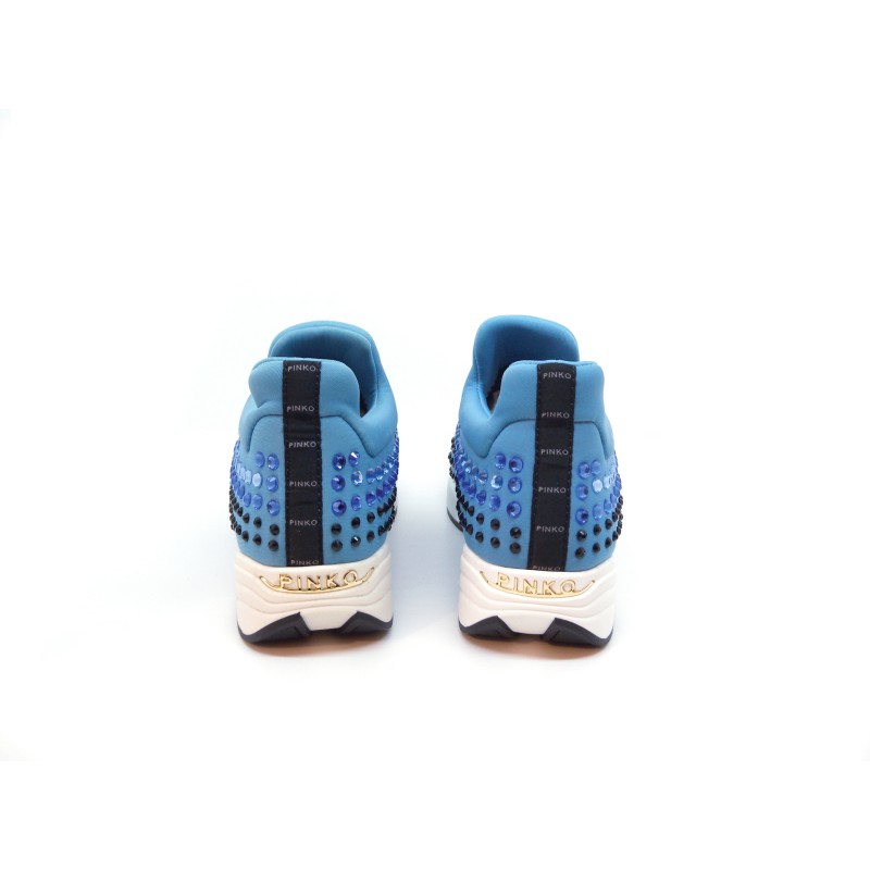 Sneakers Donna Gem Neoprene Strass in tessuto tecnico elasticizzato con multi strass su tomaia e suola in gomma.