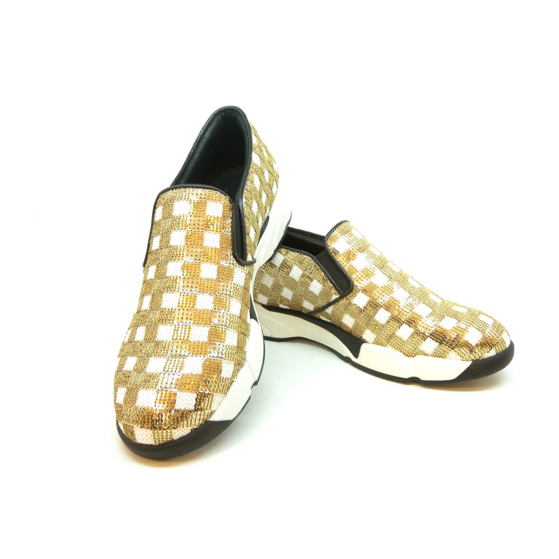 Sneakers Donna Sequins in tessuto ricamato con paillettes decorazione quadrettata suola in gomma comode e casual.