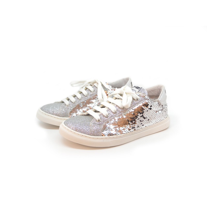 Scarpa Donna Sneakers con Paillettes laterali e glitter silver su punta tonda suola in gomma