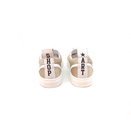 Women's Shoes Sneakers with sequins and glitter gold slip on model with round toe and rubber sole.