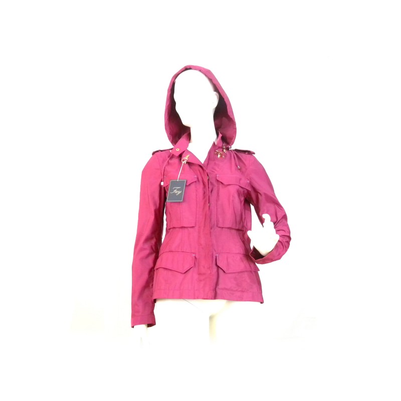 Women's 4-pocket jacket with concealed buttons. Detachable hood Women's 4-pocket jacket with concealed buttons. Detachable hood