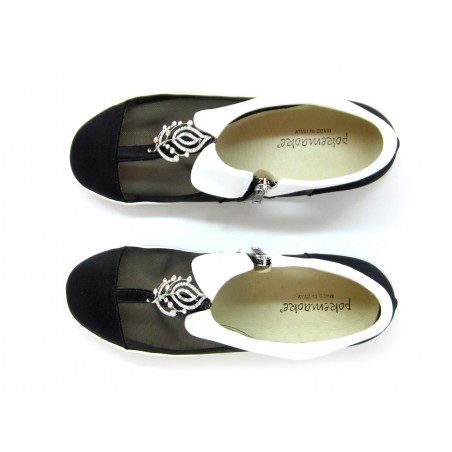 Scarpe Donna Ginnico Sneakers basso con Colletto e Spilla.