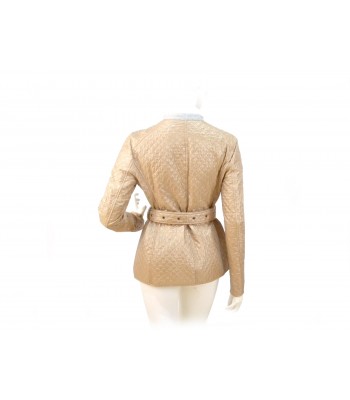 Lightweight quilted crew neck jacket with contrasting waistband. 2