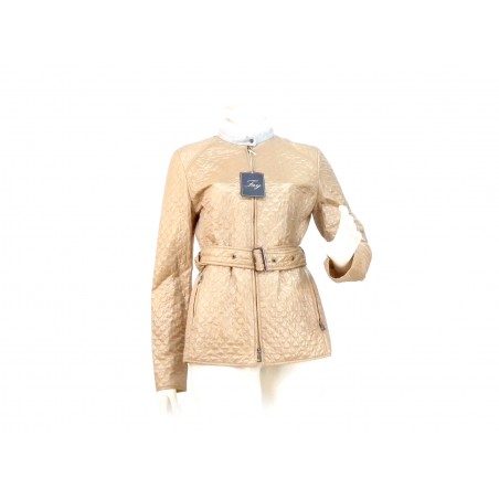 Giacca Donna trapuntata leggera girocollo a contrasto con cintura in vita. Giacca Donna trapuntata leggera girocollo a contrasto con cintura in vita.