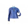 Extra light double pocket woman jacket with contrasting crew neckline and zip closure.