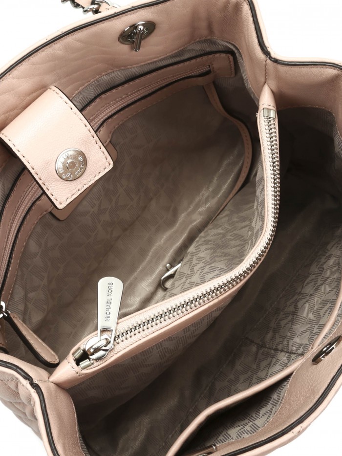 Susannah woman bag in matelassé leather with handles in leather and golden metal,