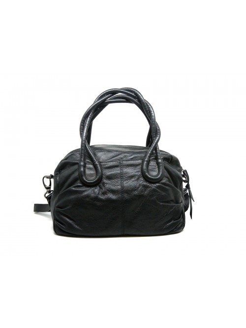 GF Ferrè Amethyst Bag Woman soft bauletto with double handle. GF Ferrè Amethyst Bag Woman soft bauletto with double handle.