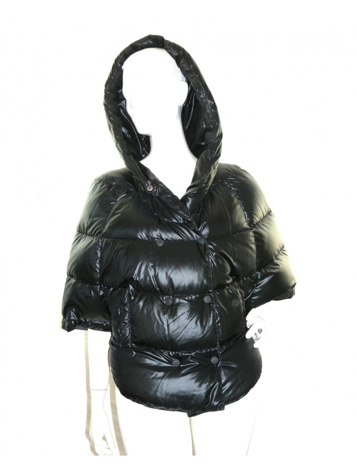 Bomboogie Giubbotto Mantella Donna Mod. GW9638 CDS 90 Nero Bomboogie Giubbotto Mantella Donna Mod. GW9638 CDS 90 Nero