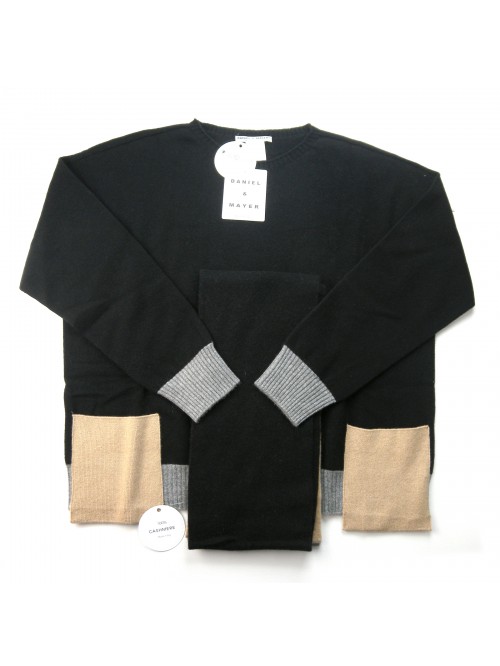 Daniel & Mayer Maglione e Sciarpa Donna Mod. 24049 21053 Nero Bande Daniel & Mayer Maglione e Sciarpa Donna Mod. 24049 21053 Nero Bande
