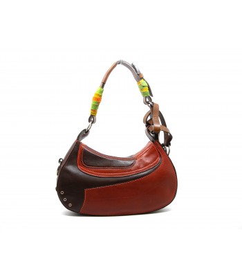 Saddlebag Woman Bag, with embossed orange logo print. 2