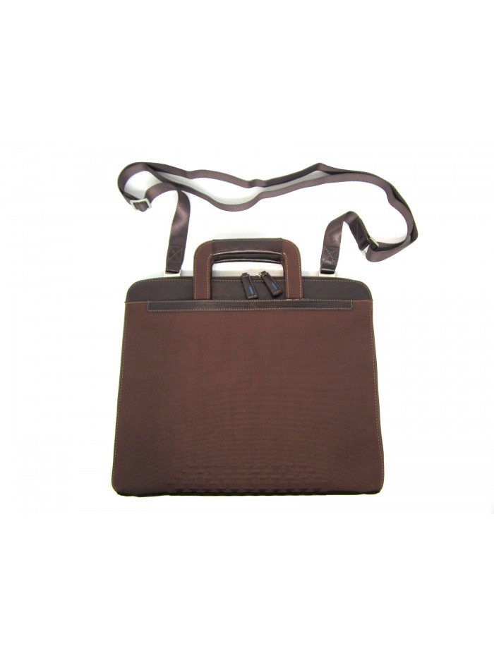 Clipboard with double retractable handle