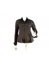 Solid color women's shirt, classic cut.