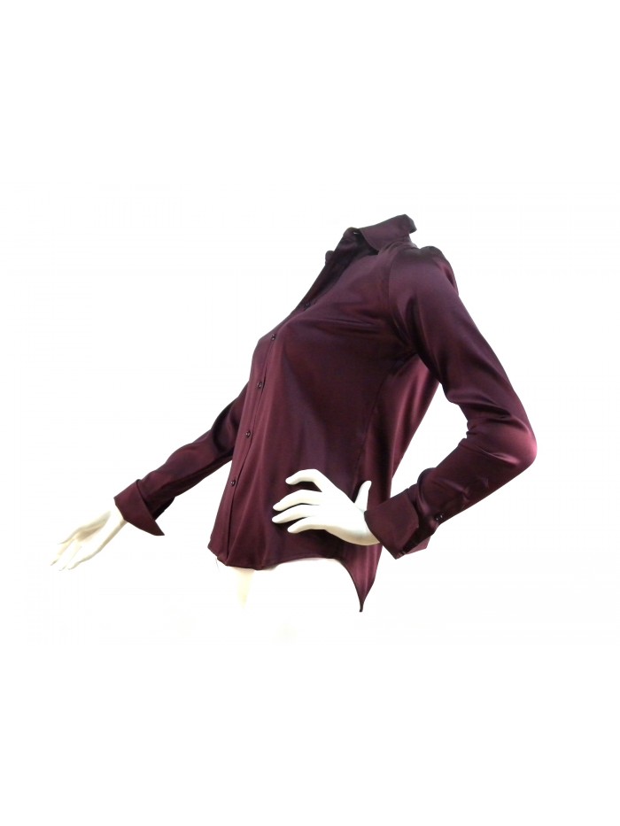 Camicia Donna tinta unita taglio classico sfiancato.