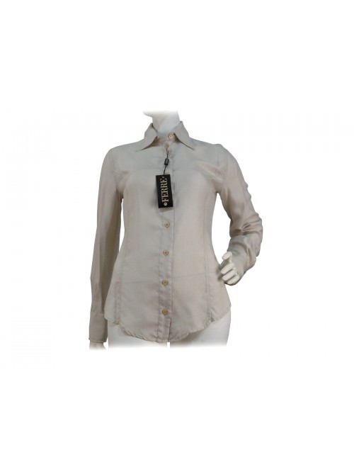 Camicia Donna sfiancata taglio classico. Camicia Donna sfiancata taglio classico.