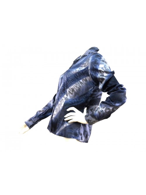 Shirt classic women cut classic with animalier sky fantasy.