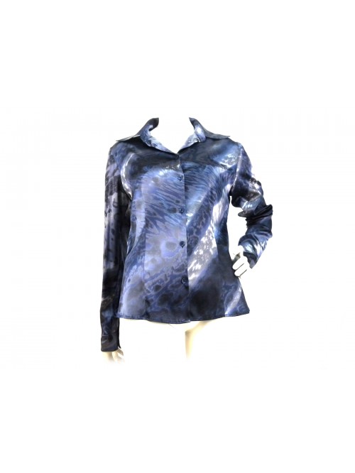 Shirt classic women cut classic with animalier sky fantasy. Shirt classic women cut classic with animalier sky fantasy.