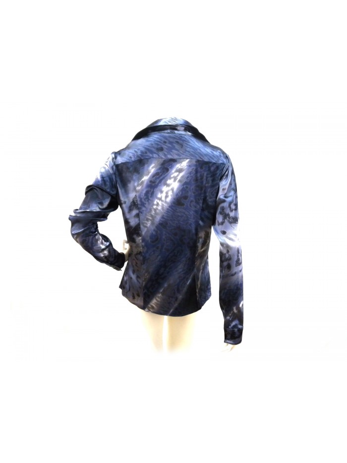 Shirt classic women cut classic with animalier sky fantasy.