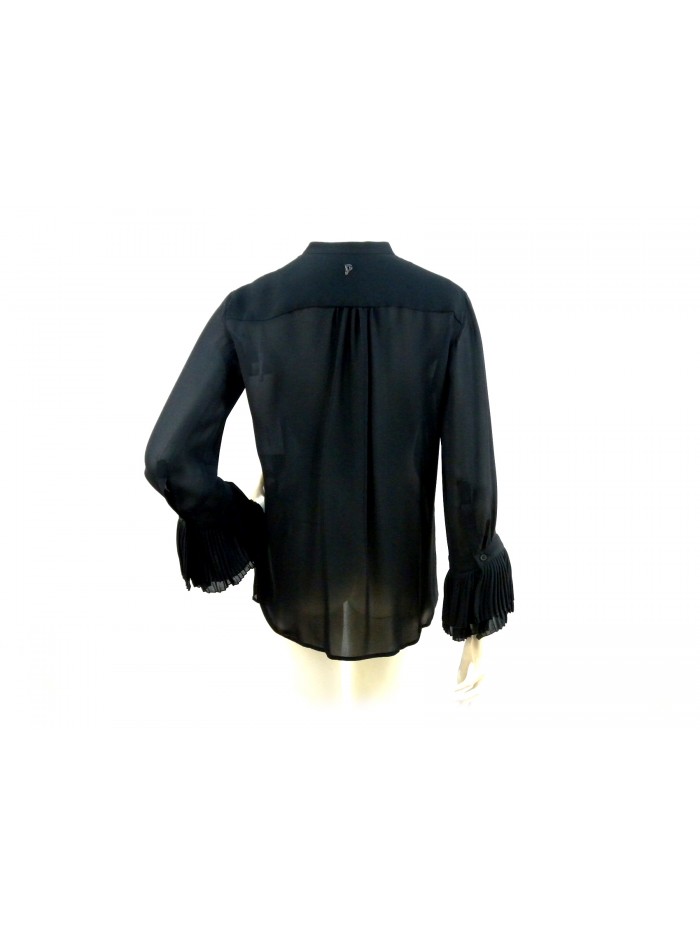 Shirt Woman Korean collar with pleated decoration and 3/4 sleeves.
