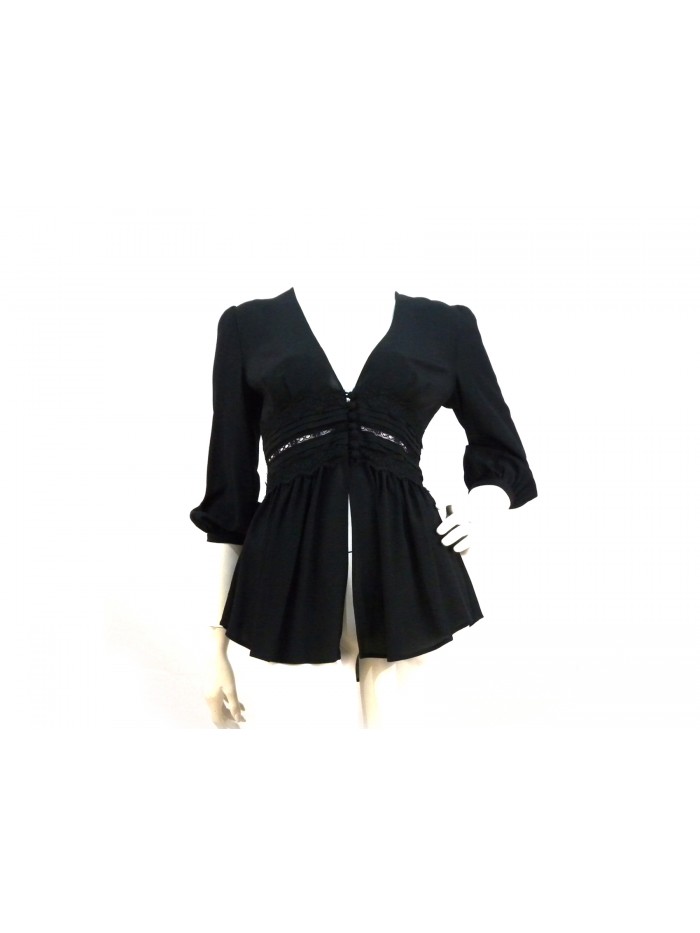 Shirt Woman low-cut, flattened with lace at the waist Shirt Woman low-cut, flattened with lace at the waist