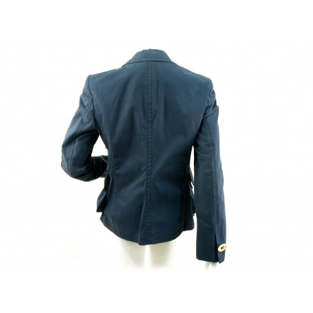 Short women's jacket 2 overlapping pockets with wide buttons.