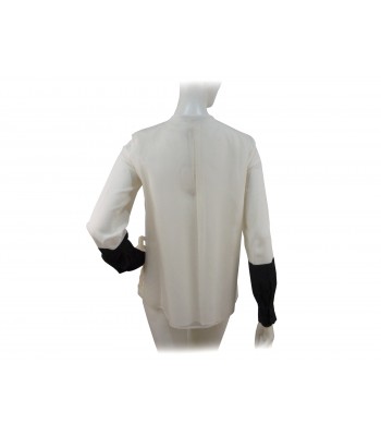 Woman shirt with embroidery and appliques beads on color, buttons 2