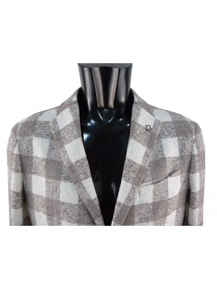Unlined men's jacket square.