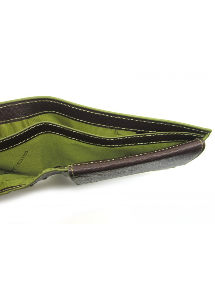 Man purse lined in contrast with credit card compartments