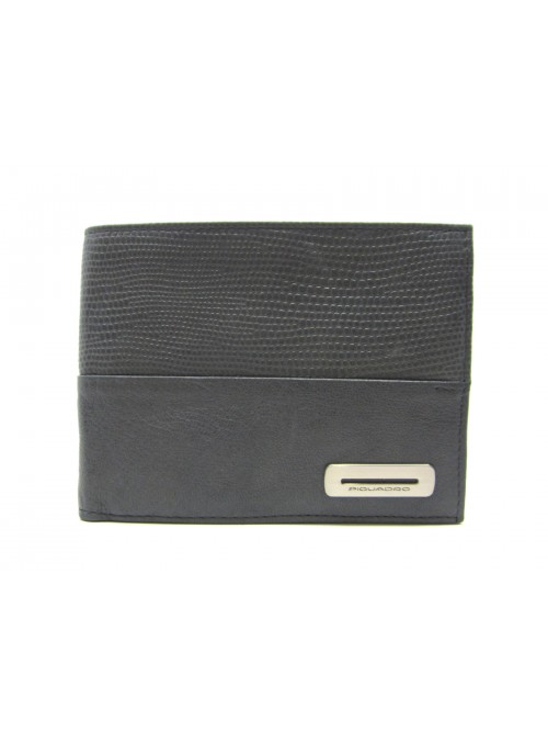 Man purse lined in contrast with credit card compartments