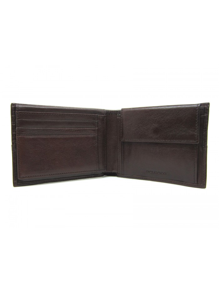 Man purse lined in contrast with credit card compartments