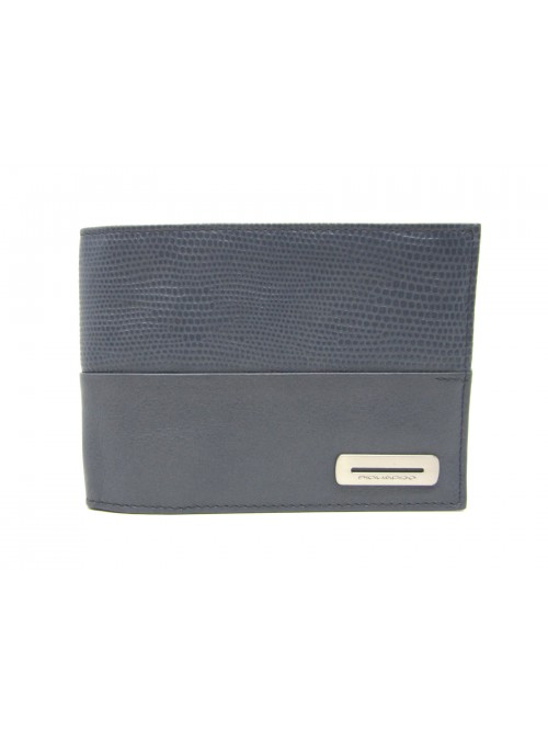 Man purse lined in contrast with credit card compartments