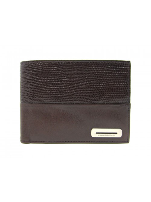 Man purse lined in contrast with credit card compartments