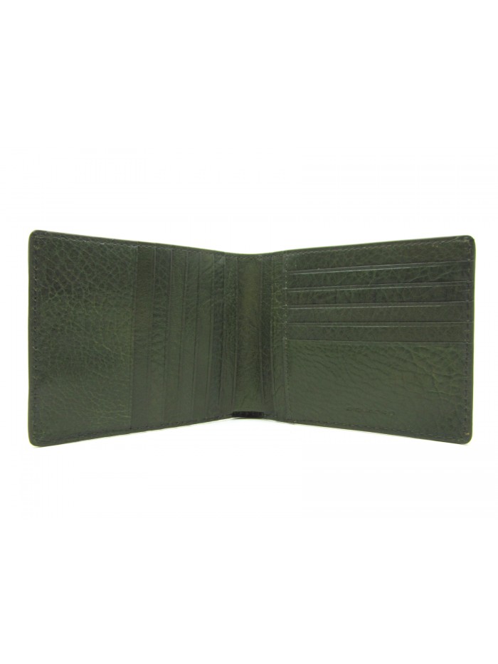 Man purse lined in contrast with credit card compartments