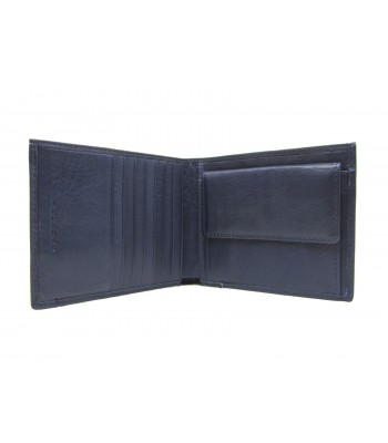 Man purse lined in contrast with credit card compartments 2