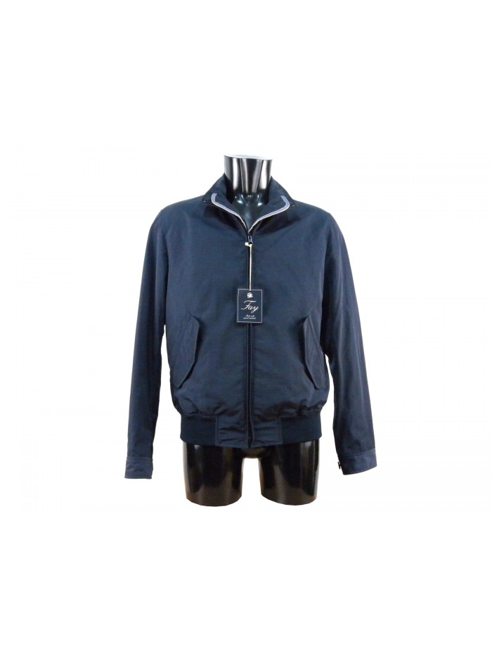 Men's jacket with light-contrast edging, button cuffs