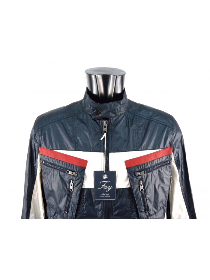 Man jacket with high collar and sleeves with snap button