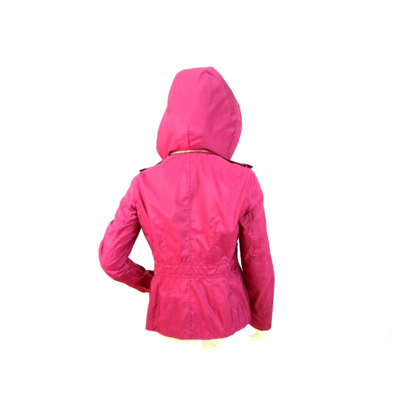 Women's 4-pocket jacket with concealed buttons. Detachable hood