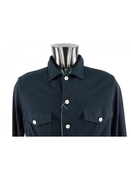 Men's jacket with collar and small pockets with contrasting style buttoning