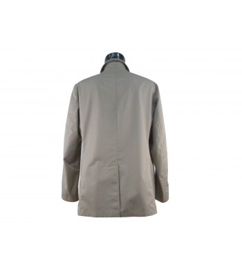 Men's jacket with a classic collar and a single visible button 2