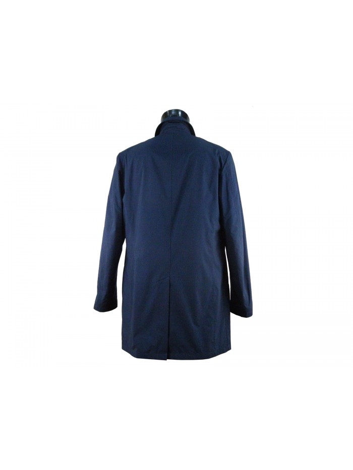 3/4 English man jacket with visible single button