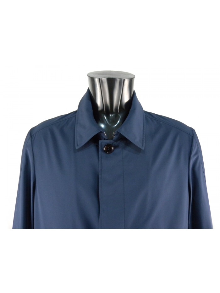 3/4 English man jacket with visible single button