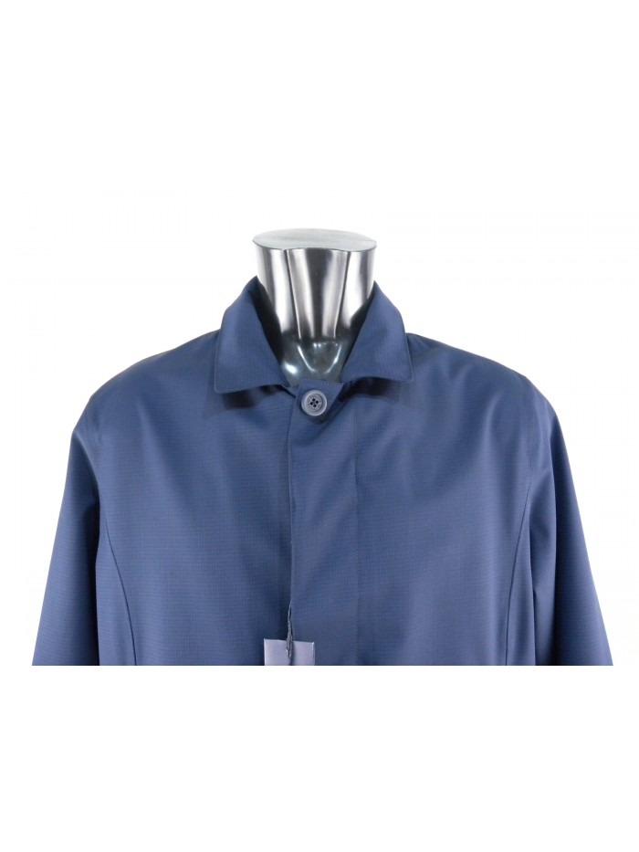 Man jacket with micro-patterned checkered fabric