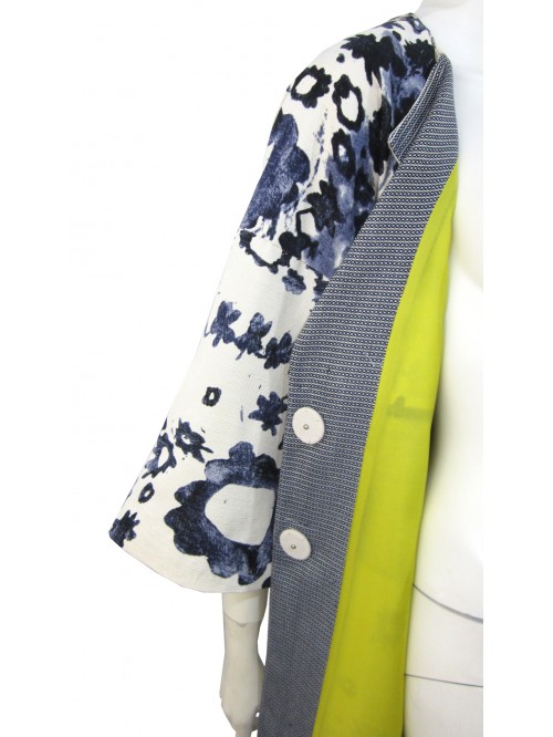 Jacket Woman long duster at the knee, around the neck