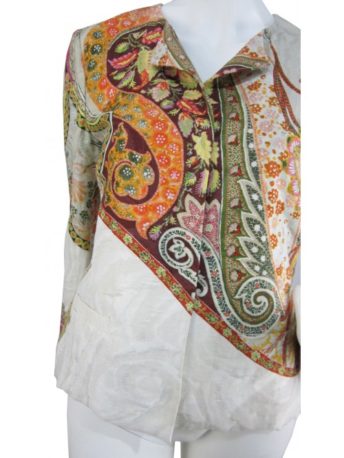 Unlined woman jacket, fabric with embossed arabesque pattern effect