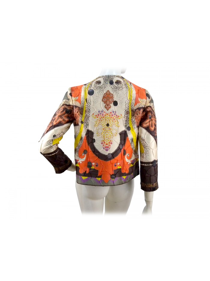 Women's jacket lined without buttons, fabric with effect