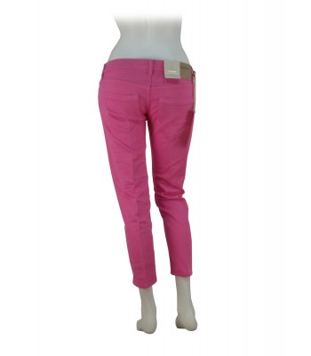 Pantalone Donna Dia modello Capri, vita bassa vestibilità slim. 2