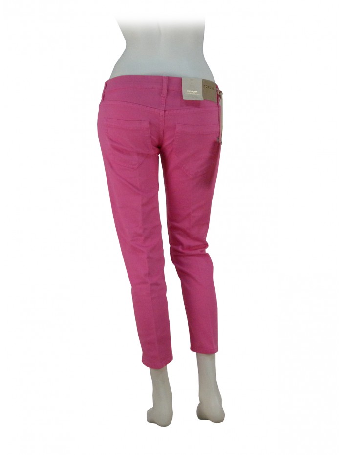 Pantalone Donna Dia modello Capri, vita bassa vestibilità slim.